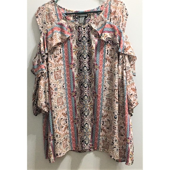 Catherine's Pink Paisley Cold Shoulder Boho Top 3X - Picture 3 of 7